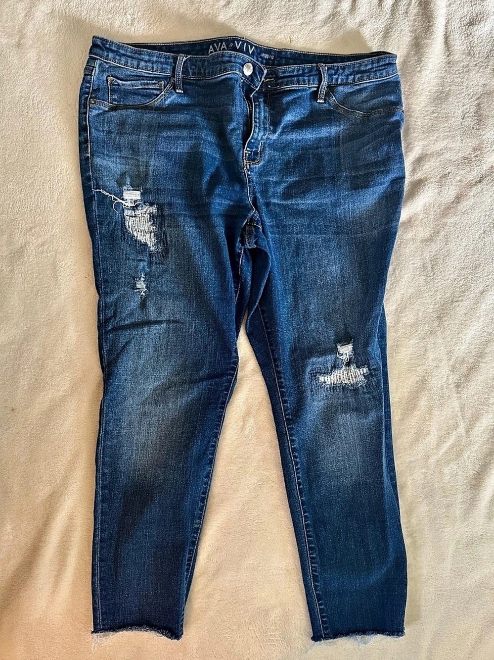 AVA & VIV Distressed Skinny Jeans Blue Waist 18W